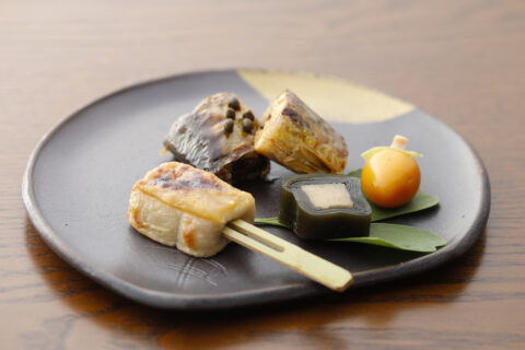 焼物・子持ち鮎の有馬焼と生麩田楽