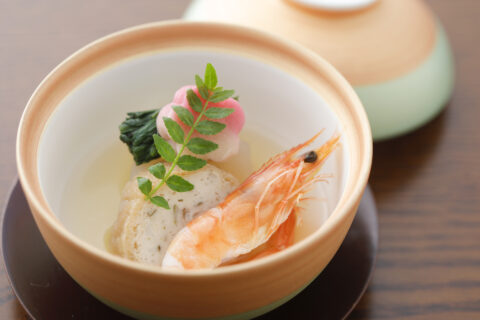 蒸物・豆乳信田巻きと海老の焚き合せ