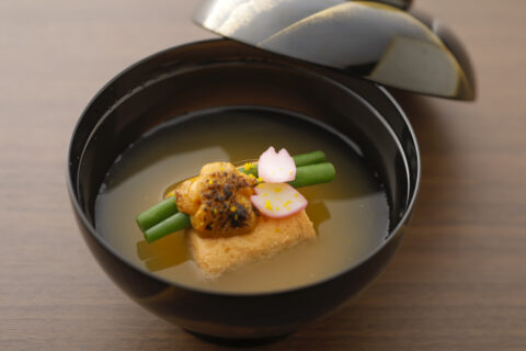 椀物・雲丹豆乳真丈清まし仕立て